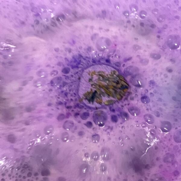 Lavender Ylang - Round Bath Bomb 130G